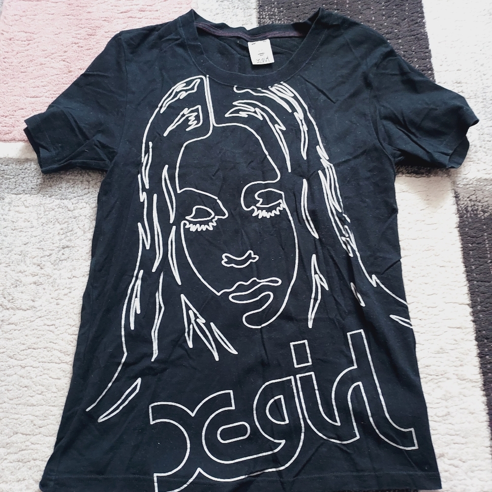 X-Girl Black Graphic Tee top rare
